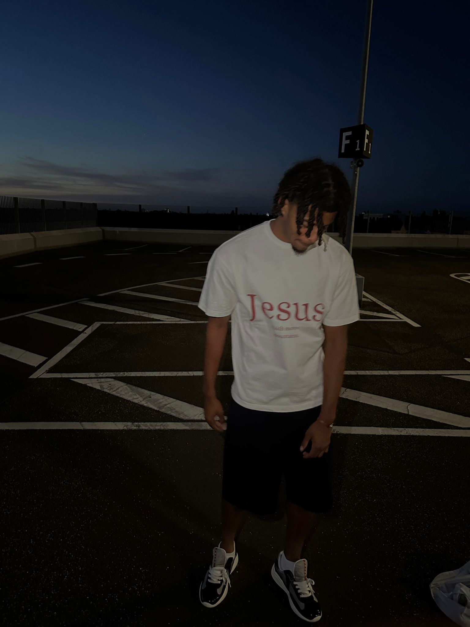 Faith Moves Mountains | Shirt